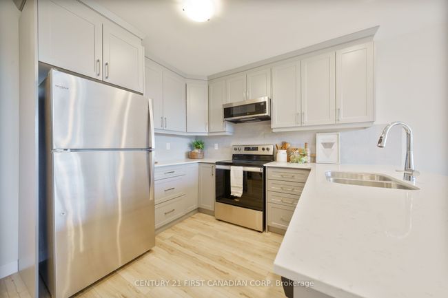 415 - 100 The Promenade, Condo with 2 bedrooms, 2 bathrooms and null parking in Port Stanley ON | Image 8