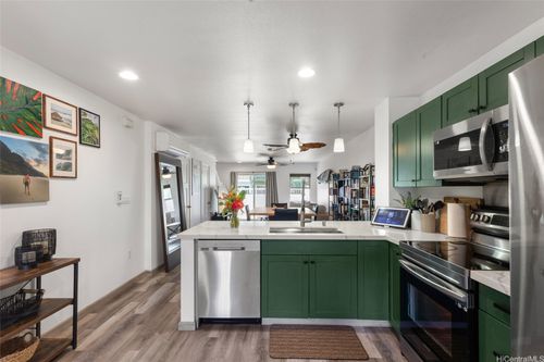 1304-801 Kakala St, Kapolei, HI, 96707-4558 | Card Image