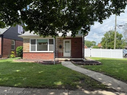 3310 Culver Ave, Dearborn, MI, 48124-4166 | Card Image