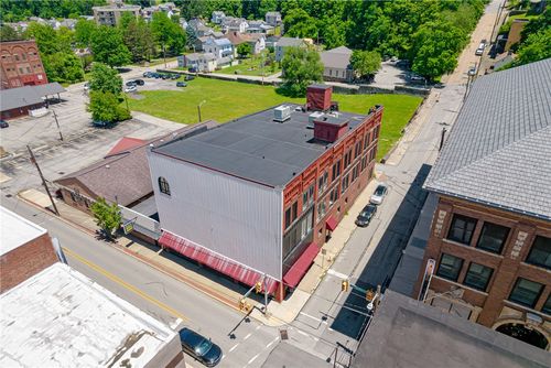 201 N Pittsburgh St, Connellsville, PA, 15425-3233 | Card Image