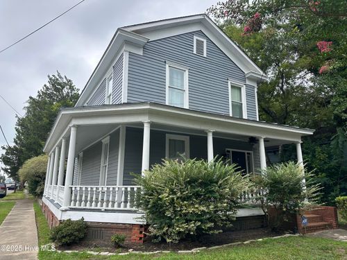 431 E 2nd St, Washington, NC, 27889-5004 | Card Image