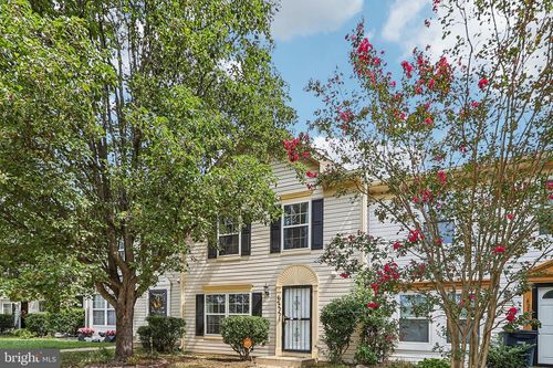 6233 E Hil Mar Cir, DISTRICT HEIGHTS, MD, 20747-2980 | Card Image