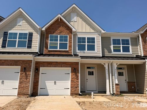 4371 Black Ct, Harrisburg, NC, 28075-7499 | Card Image