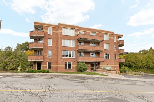 101-800 Mckellar Ave, Ottawa, ON, K2A2X5 | Card Image