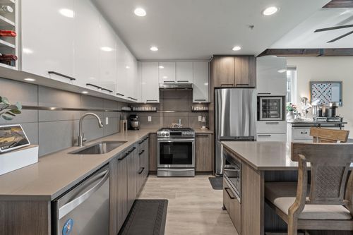 405-9350 University High St, Burnaby, BC, V5A0B6 | Card Image