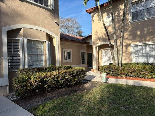 16205-16205 Emerald Cove Rd, Weston, FL, 33331-3132 | Card Image