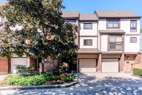 15-1020 Walden Cir, Mississauga, ON, L5J4J9 | Card Image