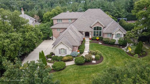 8656 Johnston Rd, Burr Ridge, IL, 60527-7074 | Card Image