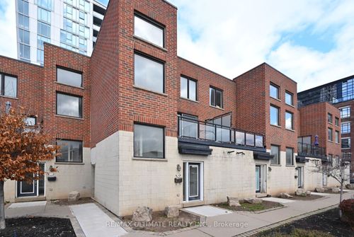 130-60 Broadview Ave, Toronto, ON, M4M3G8 | Card Image