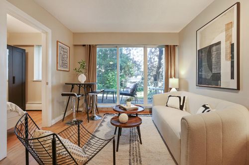 106-2125 W 2nd Ave, Vancouver, BC, V6K1H7 | Card Image