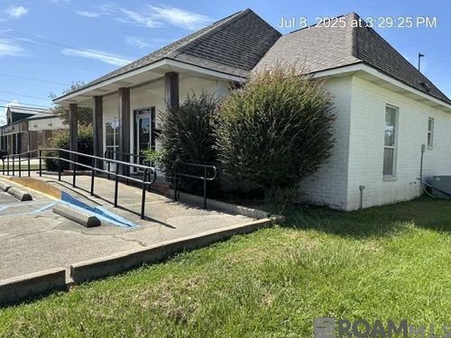 131 Del Norte Ave, Denham Springs, LA, 70726-4816 | Card Image