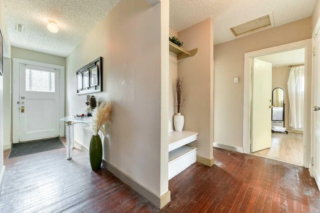 4004 Centre A St Ne, House detached with 4 bedrooms, 2 bathrooms and 4 parking in Calgary AB | Image 23