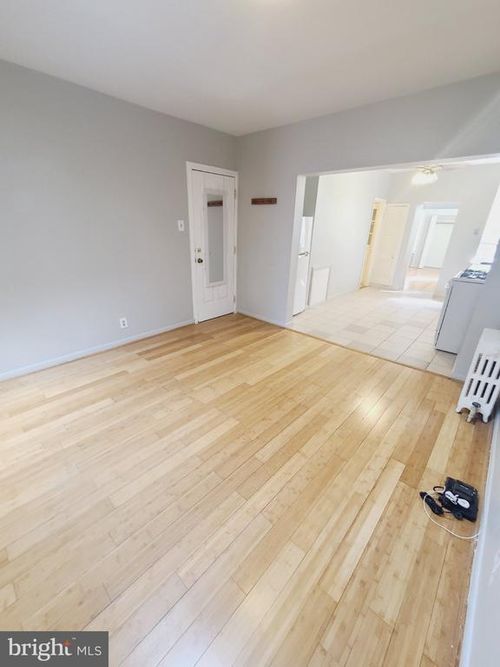 808 South St, PHILADELPHIA, PA, 19147-2056 | Card Image
