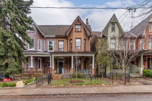 main-334 Crawford St, Toronto, ON, M6J2V9 | Card Image