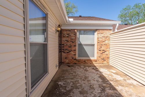 721 E Waterloo Ct, Bloomington, IN, 47401-9591 | Card Image