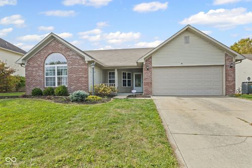 13088 Britton Rdg, Fishers, IN, 46038-9037 | Card Image