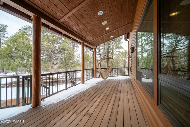 Expansive Back Deck | Image 32
