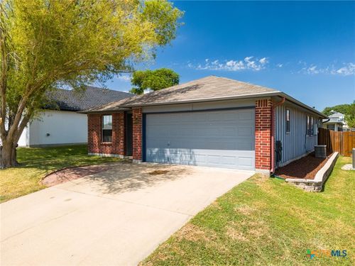 2705 Blackburn Dr, Killeen, TX, 76543-2620 | Card Image