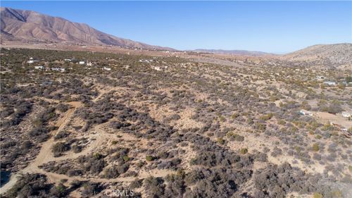 128 Finchgrove Rd, Pearblossom, CA, 93553 | Card Image