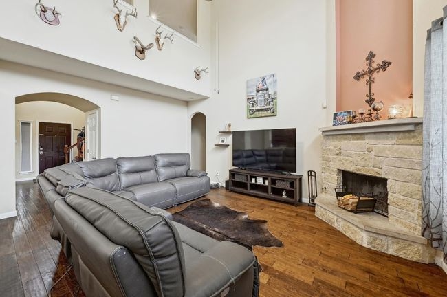 2301 Ambling Trl, House other with 4 bedrooms, 3 bathrooms and 3 parking in Pflugerville TX | Image 5