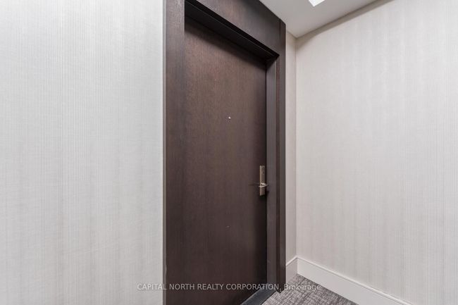 1011 - 9000 Jane St, Condo with 2 bedrooms, 2 bathrooms and 1 parking in Concord ON | Image 6