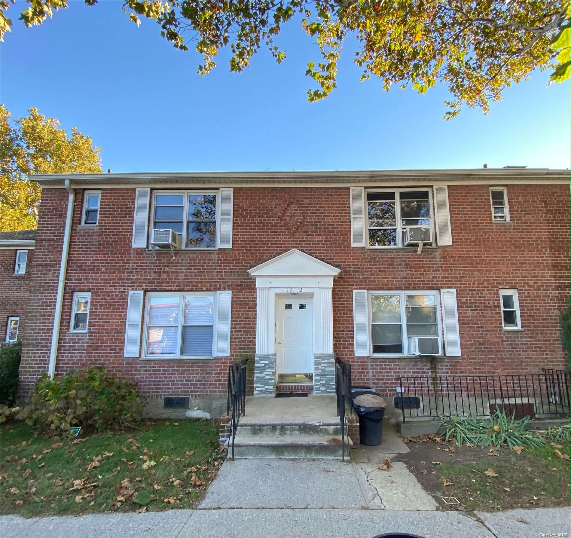 19112 Station Road, Sold in Flushing Zoocasa