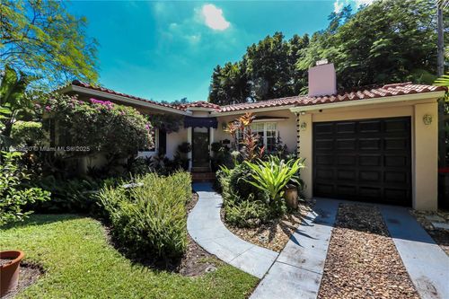 1260 La Mancha Ave, Coral Gables, FL, 33134-2359 | Card Image
