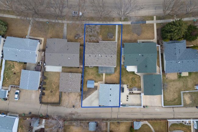 6117 Enevold Dr, House other with 4 bedrooms, 3 bathrooms and 4 parking in Camrose AB | Image 38