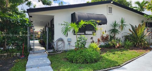 south-1940 Ne 31st Ct, Lighthouse Point, FL, 33064-7652 | Card Image