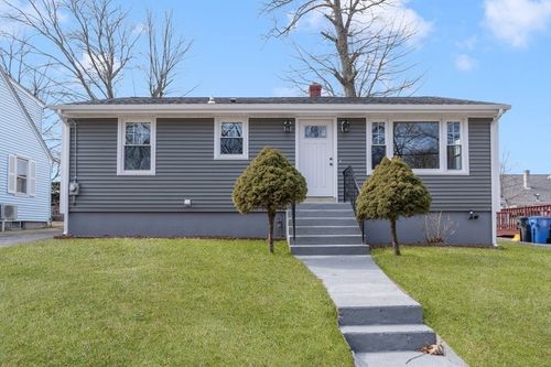 43 Eldorado St, Cranston, RI, 02910-2307 | Card Image