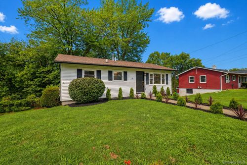 15 Fleetwood Drive, Newburgh-Town, NY, 12550 | Card Image