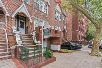 1669 3rd Street, Home with 6 bedrooms, 2 bathrooms and null parking in Brooklyn NY | Image 3