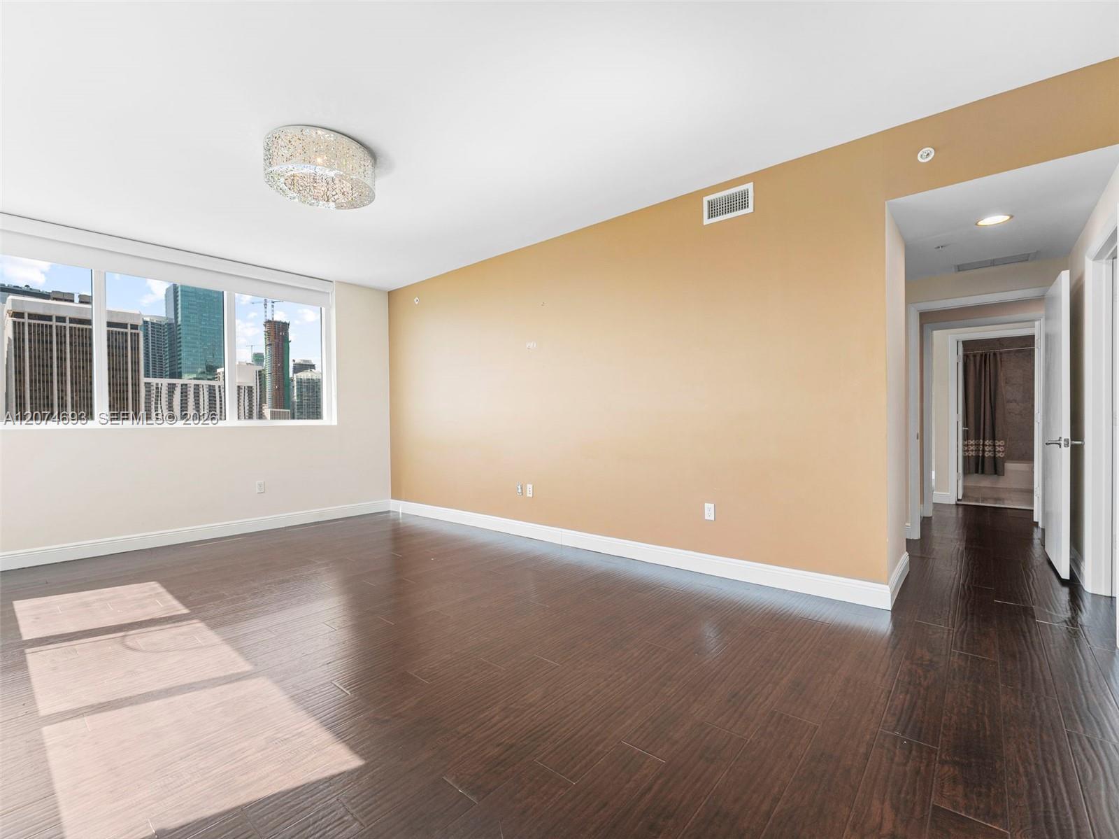 Residential Lease in Miami 4