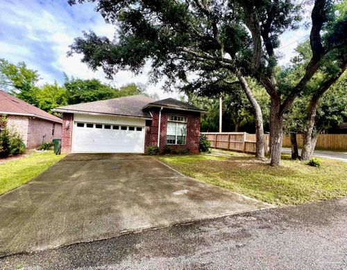 5884 Grotto Ave, Pensacola, FL, 32507-8417 | Card Image