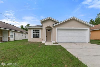 8475 Cheryl Ann Lane, House other with 3 bedrooms, 2 bathrooms and null parking in JACKSONVILLE FL | Image 1