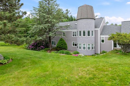 128-128 Hilltop Pl, New London, NH, 03257-5412 | Card Image