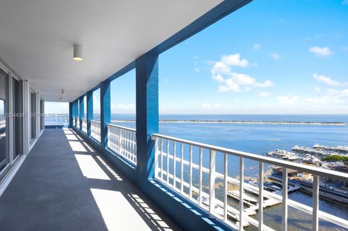 2407-1627 Brickell Ave, Miami, FL, 33129 | Card Image