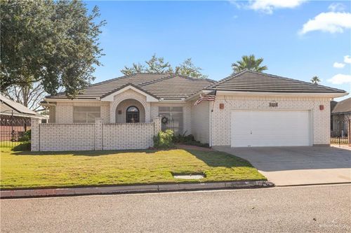 2006 Meadow Way Dr, Mission, TX, 78572-7730 | Card Image