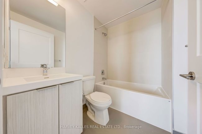 LPH05 - 25 Holly St, Condo with 2 bedrooms, 3 bathrooms and null parking in Toronto ON | Image 13