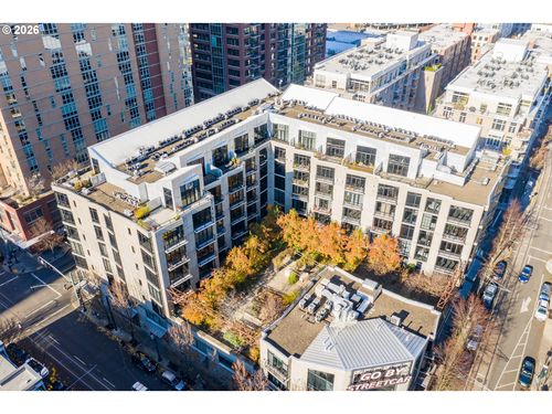 1030 12th Ave, Portland, OR, 97209-2837 | Card Image