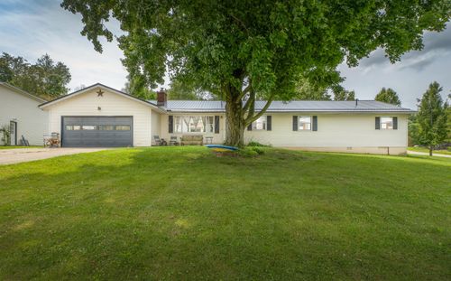 110 E Kochheiser Rd, Bellville, OH, 44813-9293 | Card Image