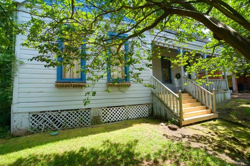 800 E Austin St, Marshall, TX, 75670-3504 | Card Image