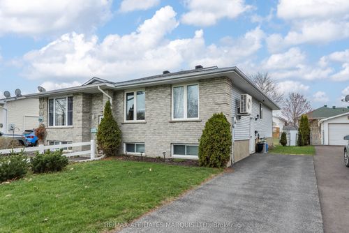 1754 Branch Dr, Cornwall, ON, K6J5S6 | Card Image