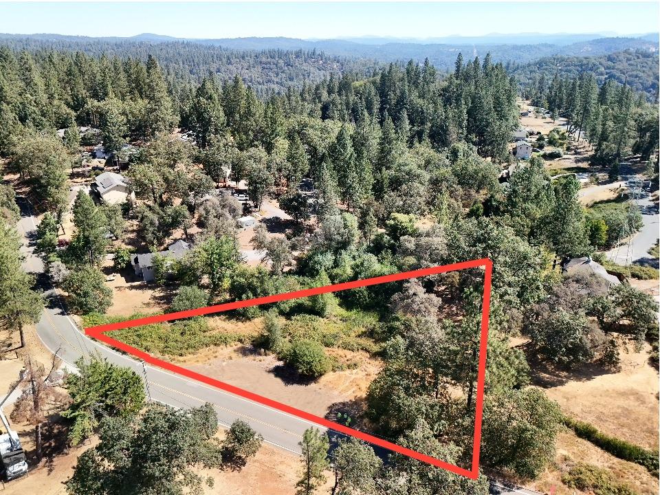 Land in Grass Valley 4