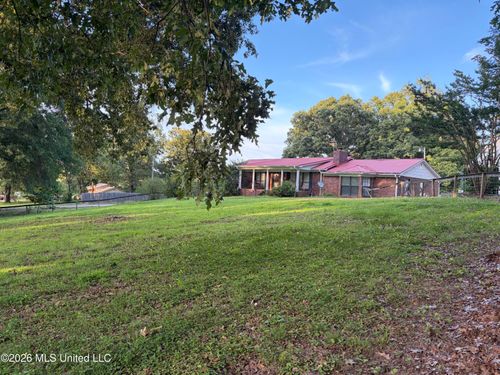 542 Mississippi 305, Senatobia, MS, 38668 | Card Image