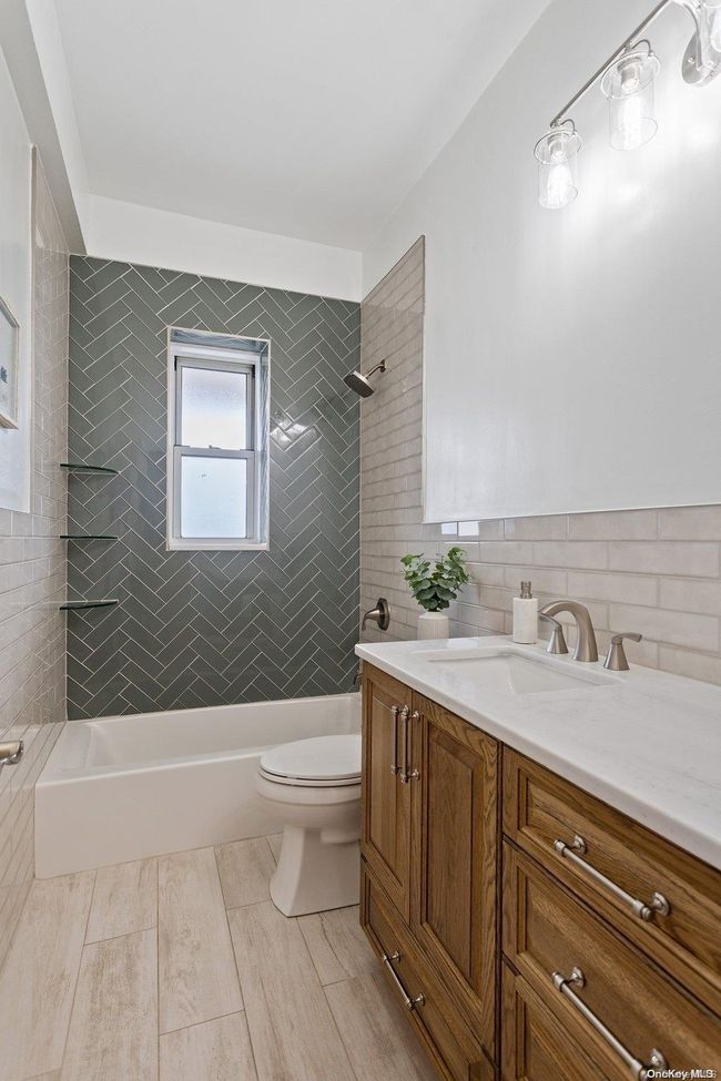APT-9A - 69-10 108 Th St, Home with 2 bedrooms, 2 bathrooms and null parking in Forest Hills NY | Image 13