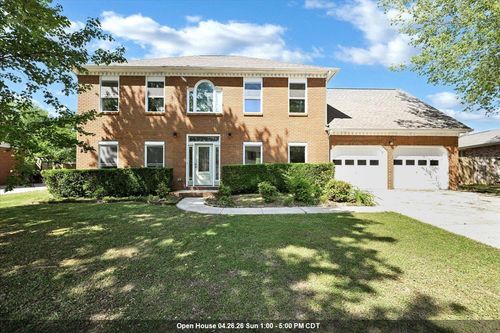 2411 Huntington Ln Se, Decatur, AL, 35601-4567 | Card Image