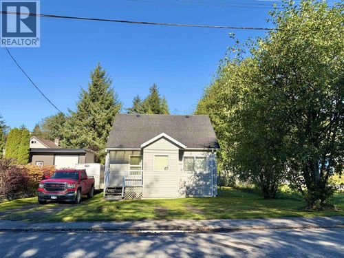 202 9 Avenue, Prince Rupert, BC, V8J2S7 | Card Image