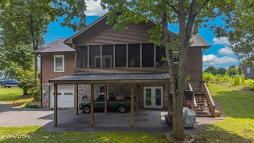 291 Weeping Cherry Way, Newport, TN, 37821-5327 | Card Image
