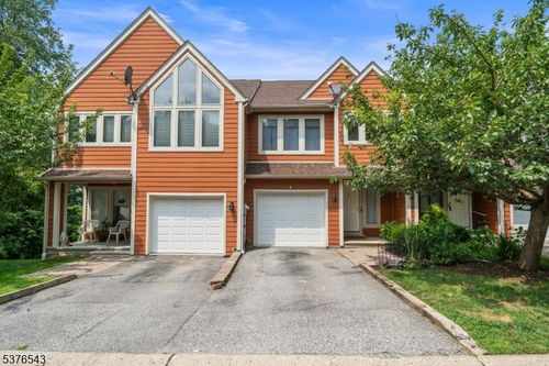 2-1 Wimbledon Dr, Vernon, NJ, 07462-6000 | Card Image